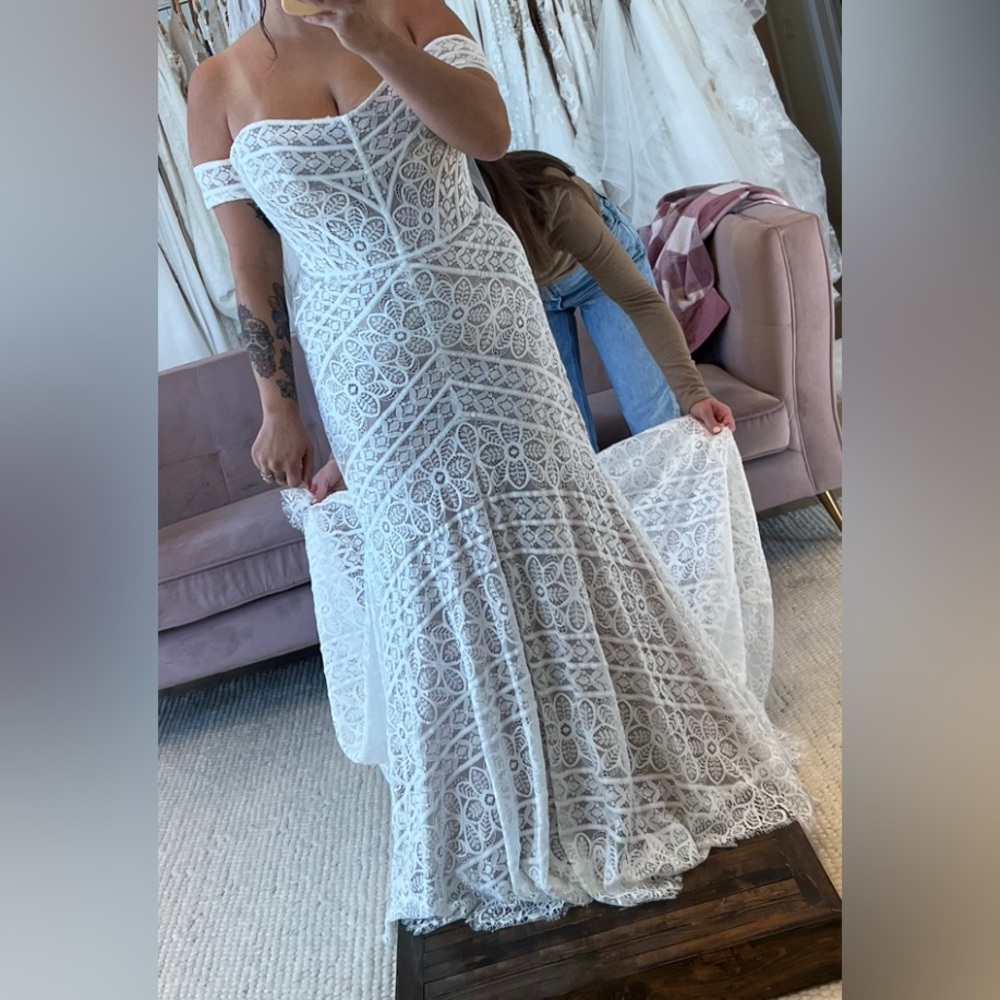 Strapless Lace Wedding Dress